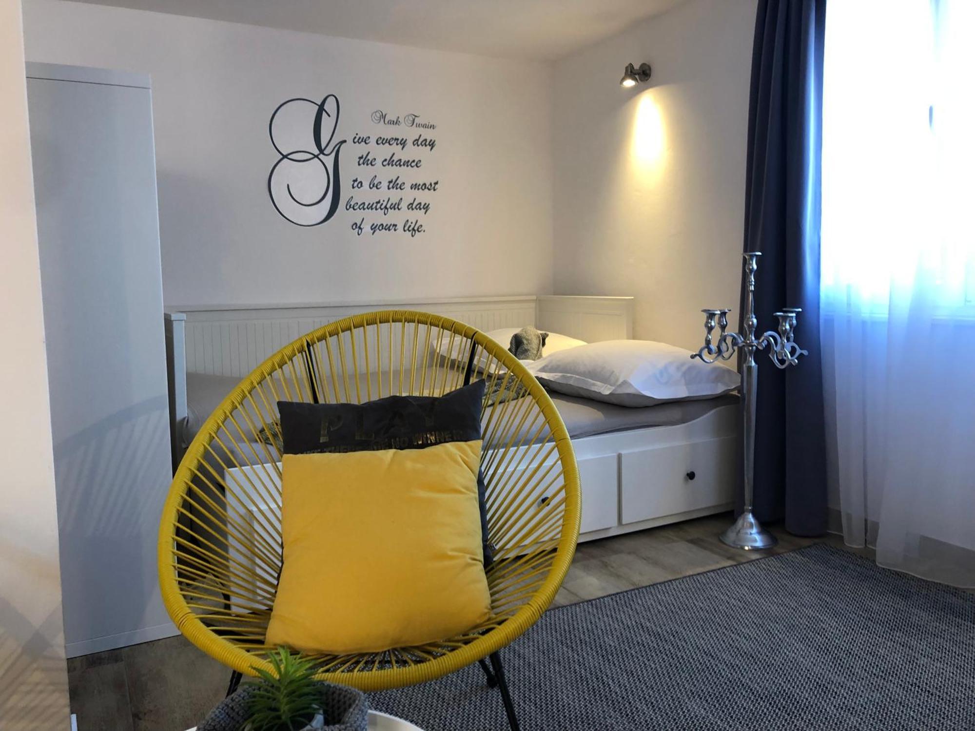 Studio Apartman Providence シベニク エクステリア 写真